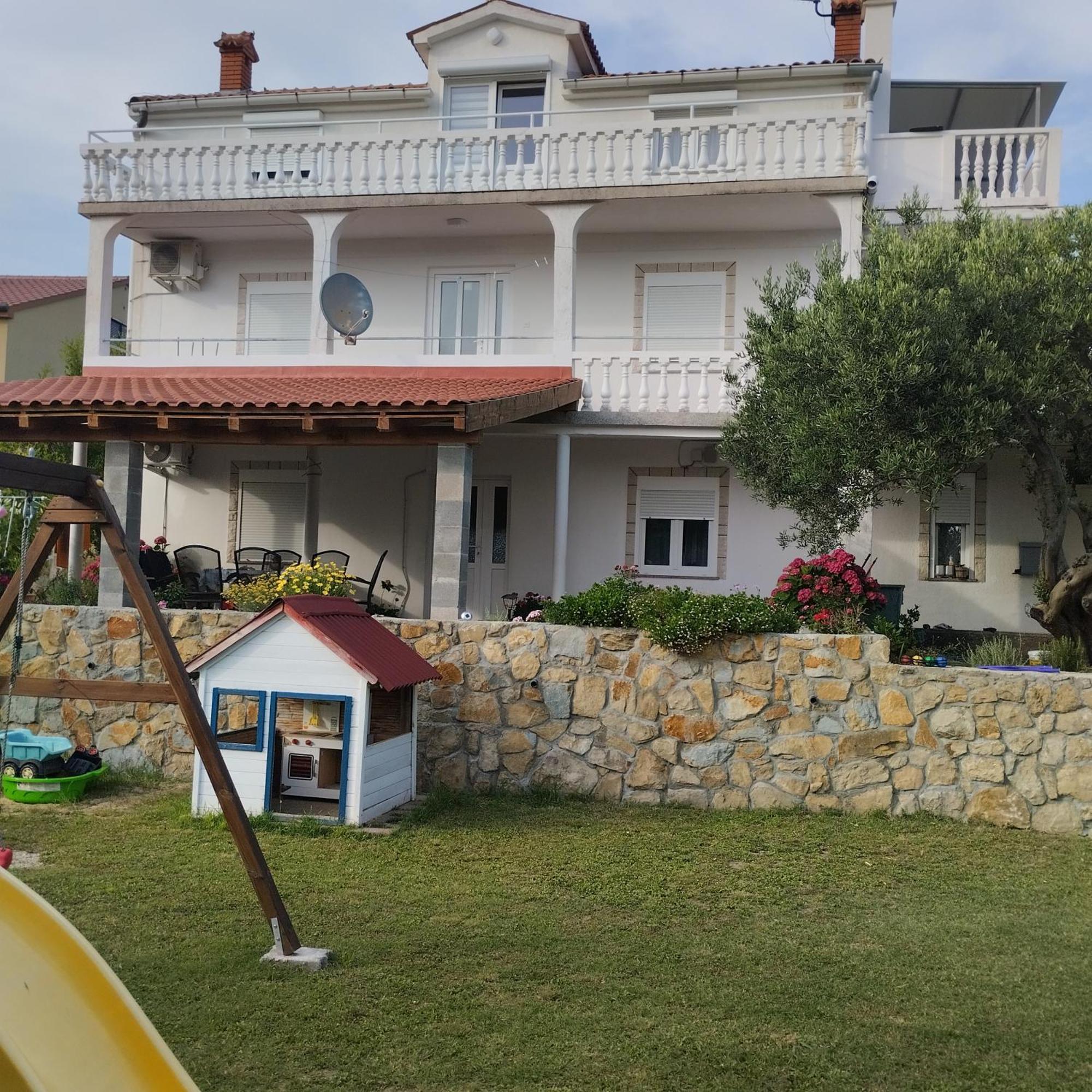 Apartmani Gero Lopar Exteriör bild